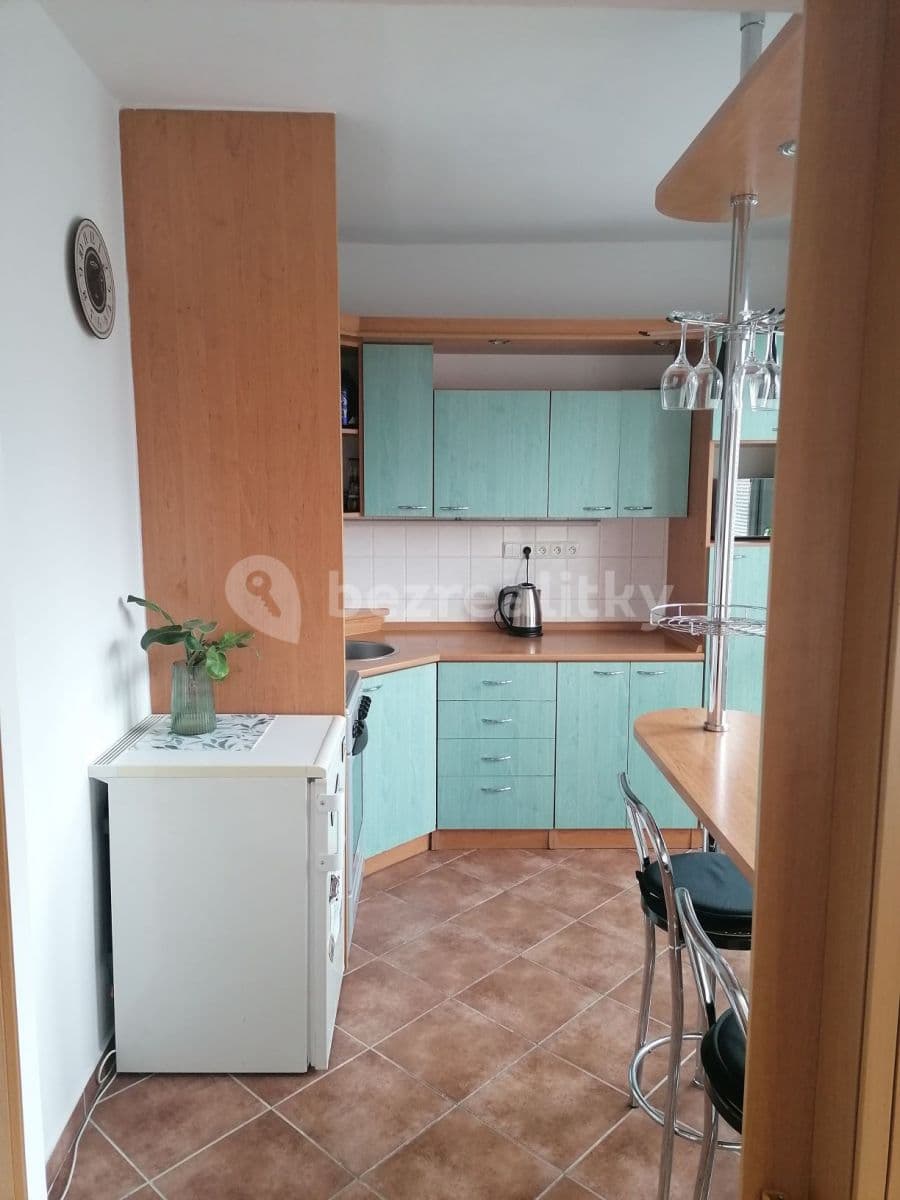 Pronájem bytu 2+1 63 m², Pařížská, Kladno, Středočeský kraj Pronájem bytu 2+1 63 m², Pařížská, Kladno, Středočeský kraj