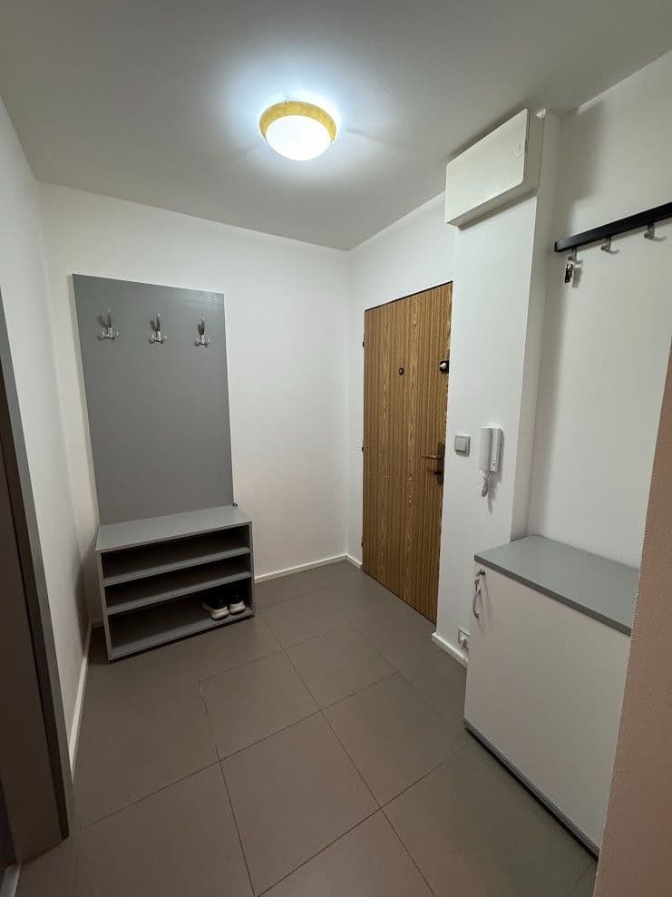Pronájem bytu 2+kk 48 m², Keplerova, Ústí nad Labem, Ústecký kraj Pronájem bytu 2+kk 48 m², Keplerova, Ústí nad Labem, Ústecký kraj
