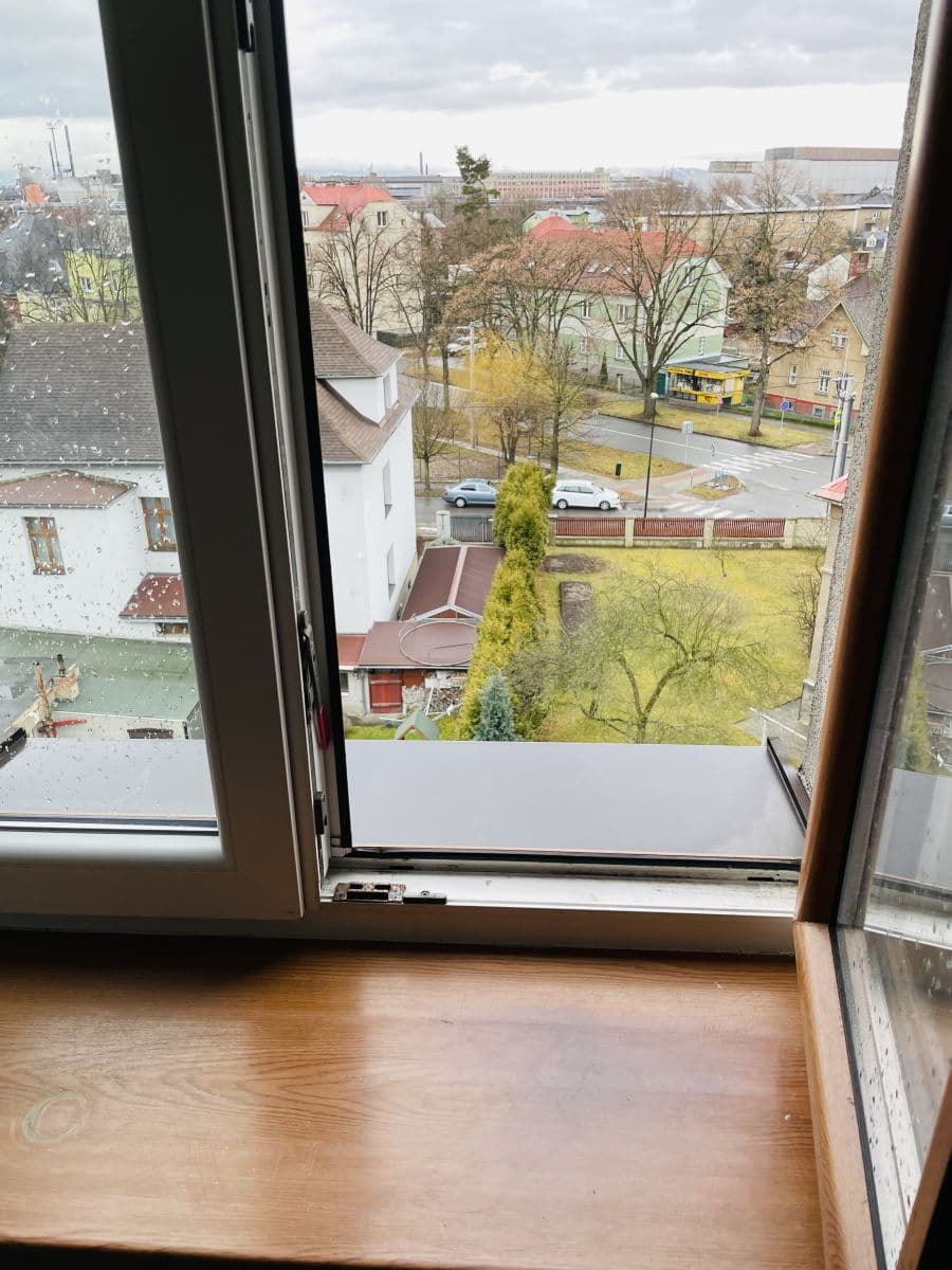 Pronájem bytu Garsoniéra 25 m², 28. října, Ostrava, Moravskoslezský kraj Pronájem bytu Garsoniéra 25 m², 28. října, Ostrava, Moravskoslezský kraj