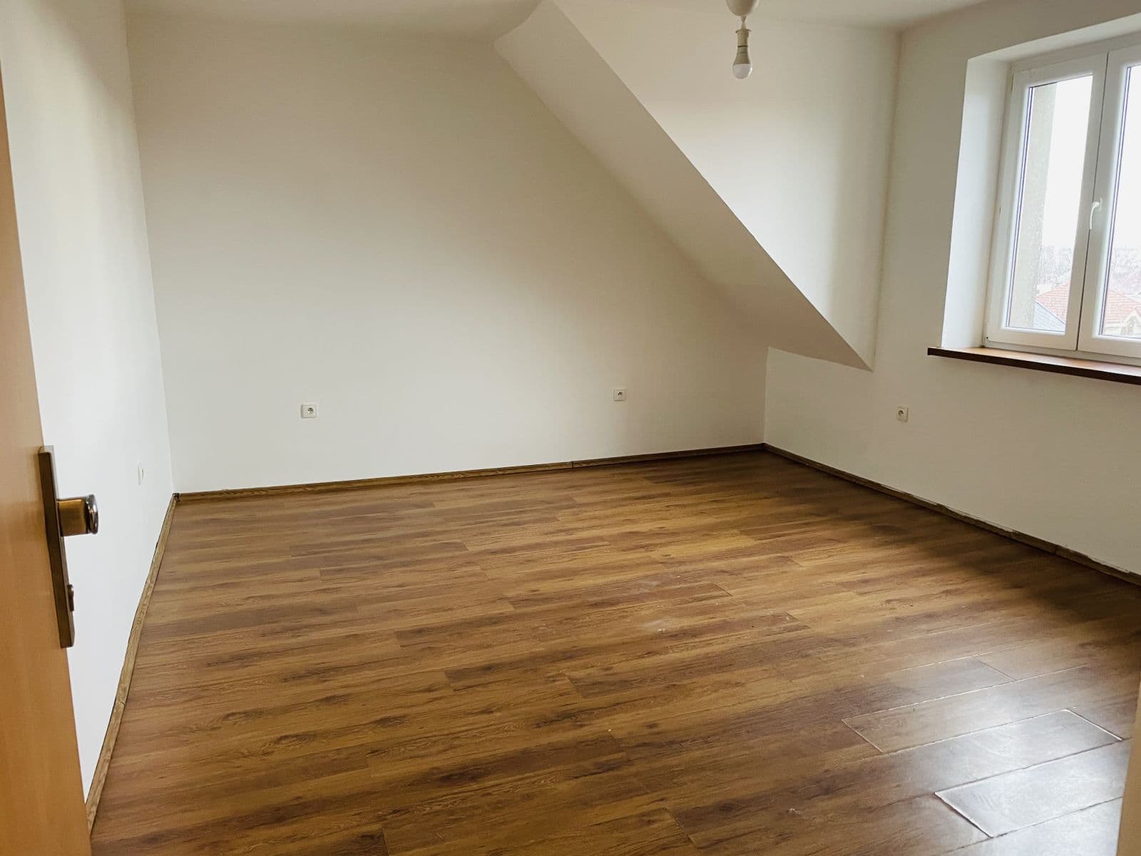 Pronájem bytu Garsoniéra 25 m², 28. října, Ostrava, Moravskoslezský kraj Pronájem bytu Garsoniéra 25 m², 28. října, Ostrava, Moravskoslezský kraj