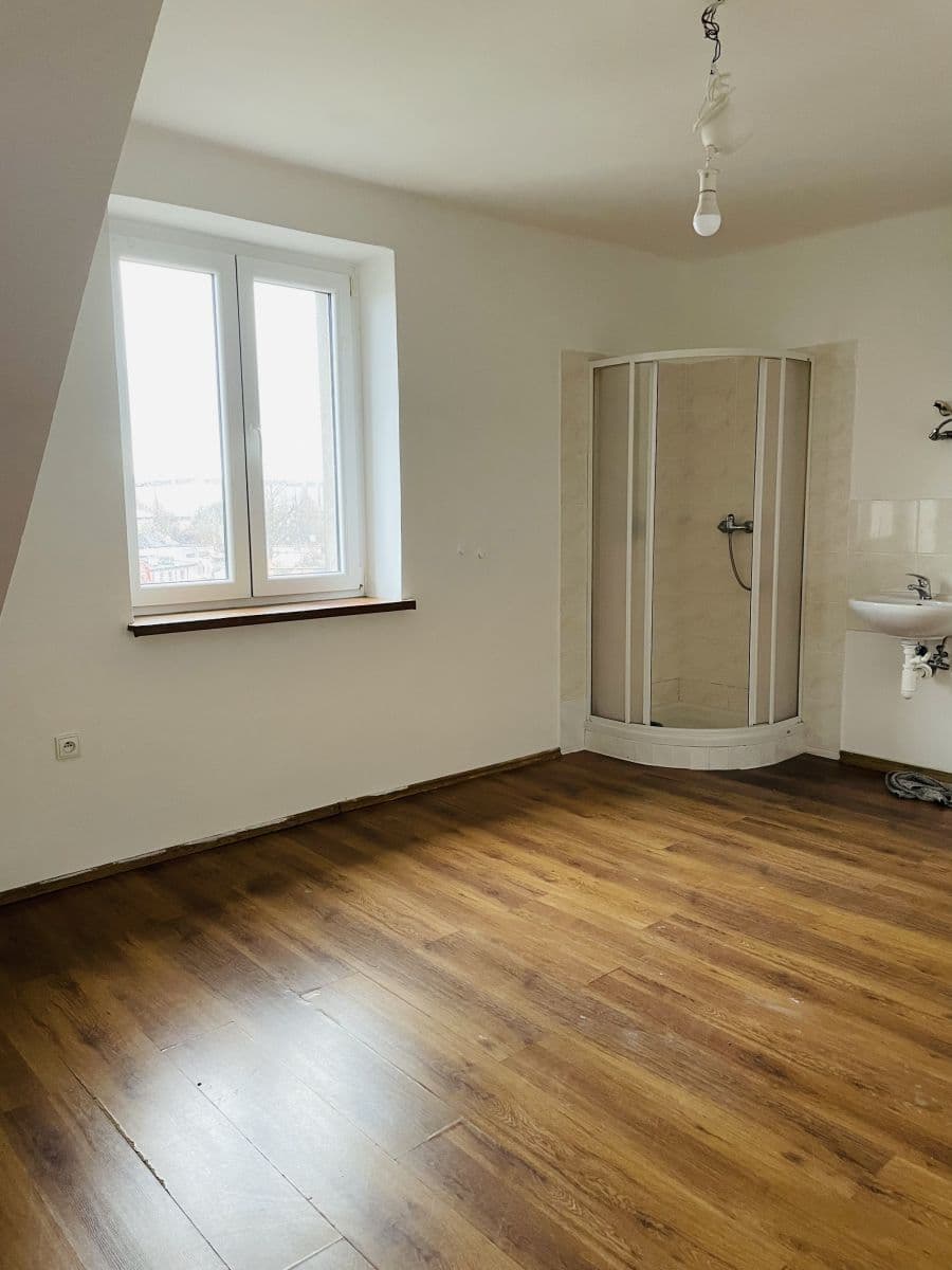 Pronájem bytu Garsoniéra 25 m², 28. října, Ostrava, Moravskoslezský kraj Pronájem bytu Garsoniéra 25 m², 28. října, Ostrava, Moravskoslezský kraj