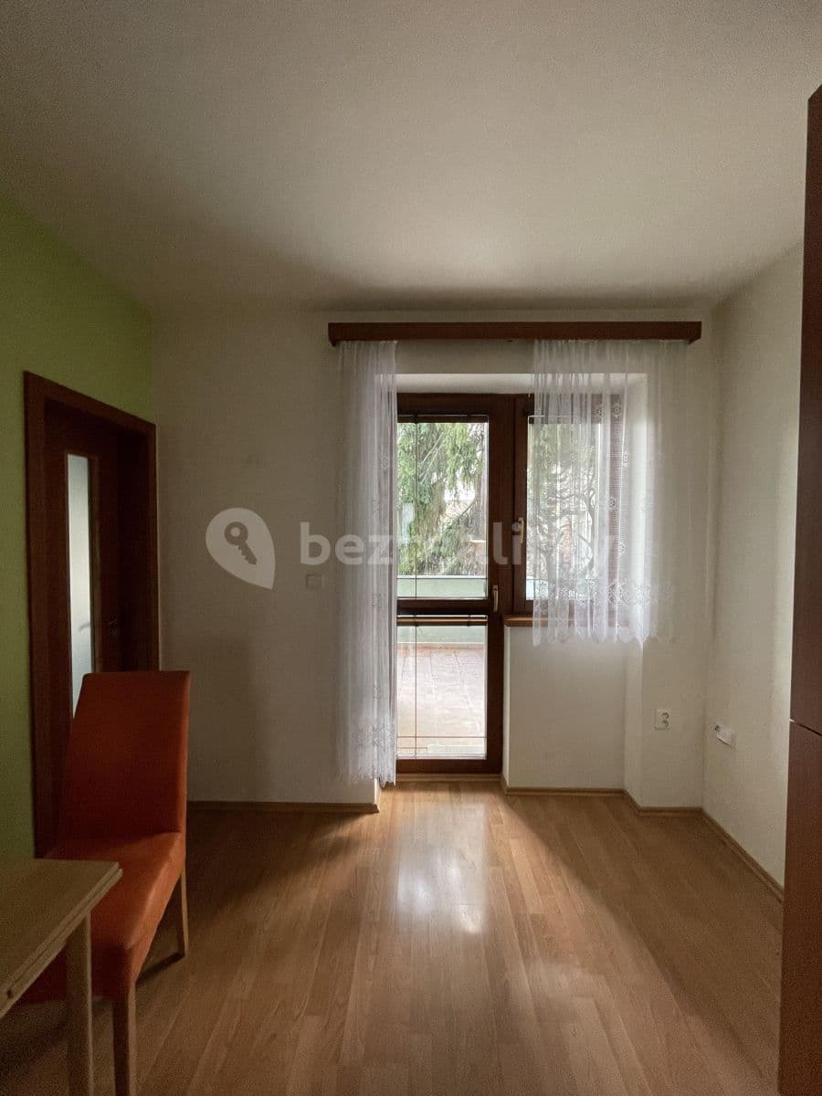 Pronájem bytu 2+kk 37 m², Rotalova, Brno, Jihomoravský kraj Pronájem bytu 2+kk 37 m², Rotalova, Brno, Jihomoravský kraj