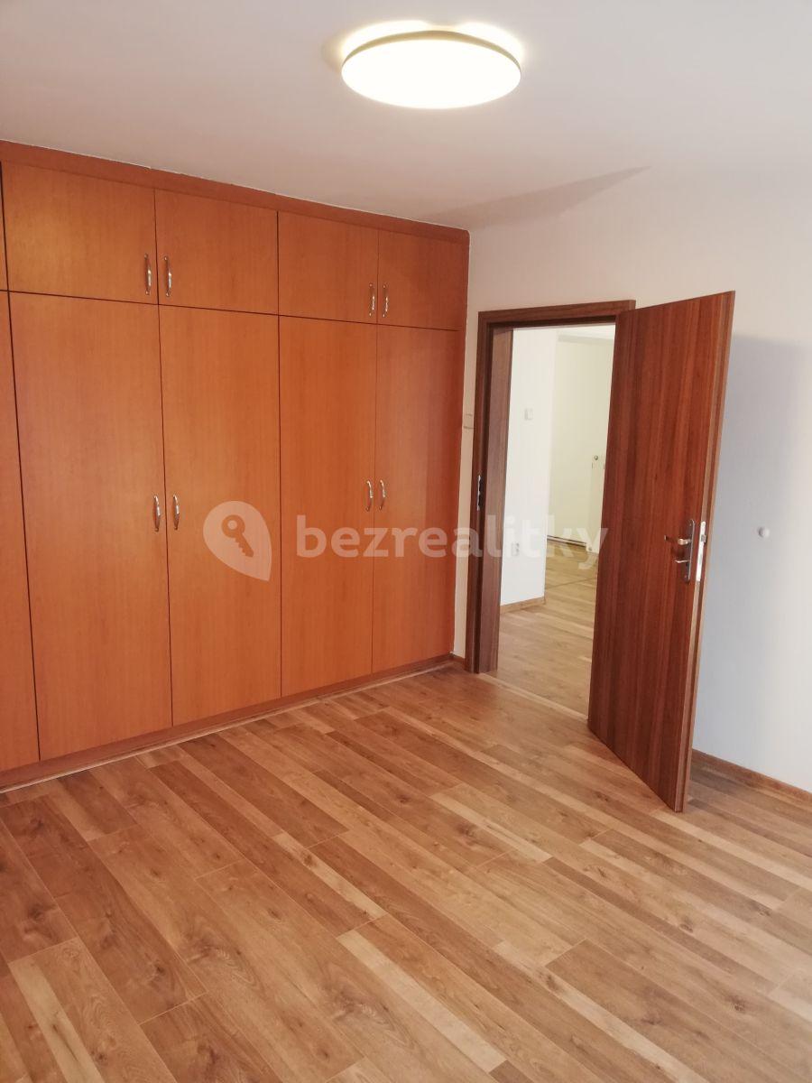 Pronájem bytu 2+1 55 m², Beroun, Středočeský kraj