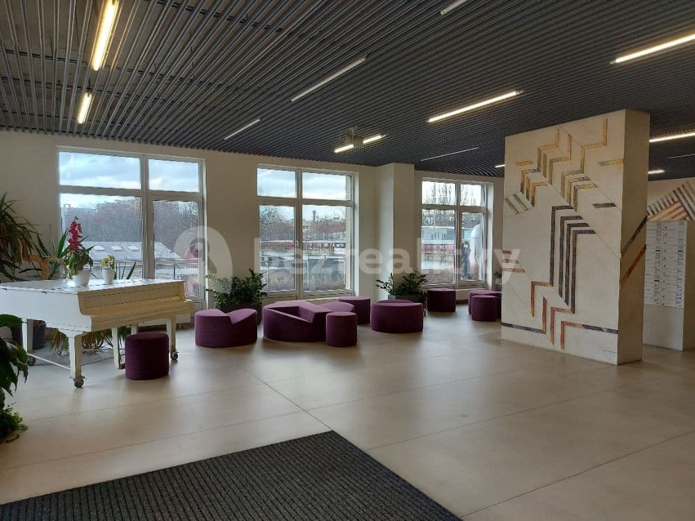 Pronájem bytu 1+1 33 m², Freyova, Praha, Praha Pronájem bytu 1+1 33 m², Freyova, Praha, Praha
