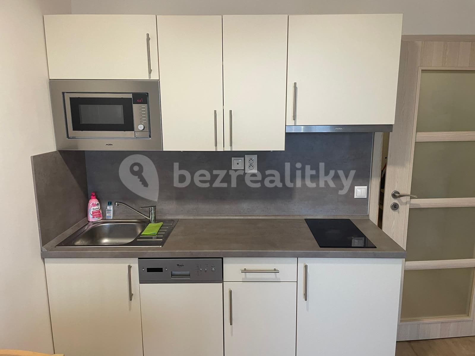 Pronájem bytu 1+1 33 m², Freyova, Praha, Praha Pronájem bytu 1+1 33 m², Freyova, Praha, Praha