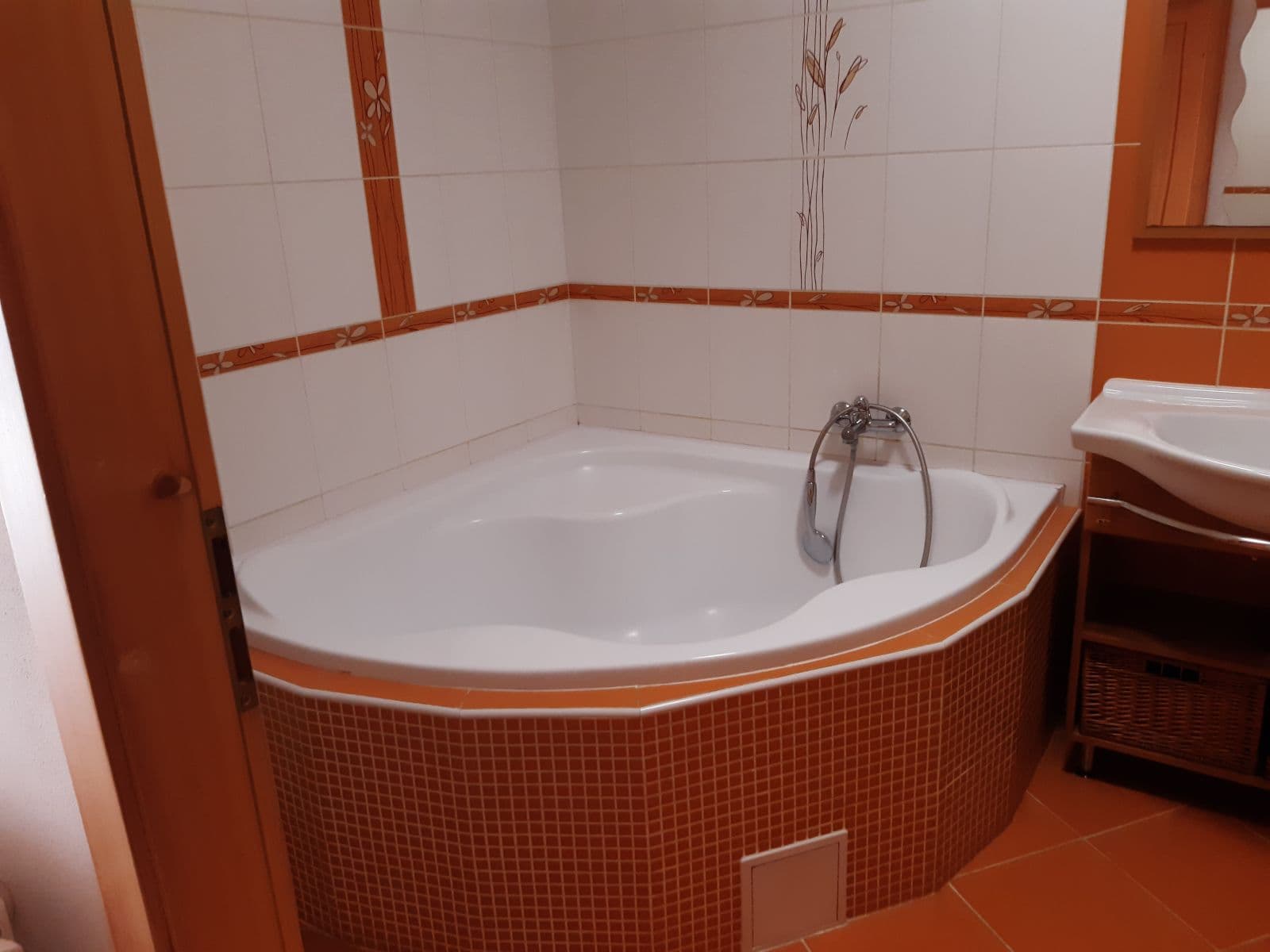 Pronájem bytu 2+kk 67 m², Masarykovo náměstí, Stříbro, Plzeňský kraj Pronájem bytu 2+kk 67 m², Masarykovo náměstí, Stříbro, Plzeňský kraj