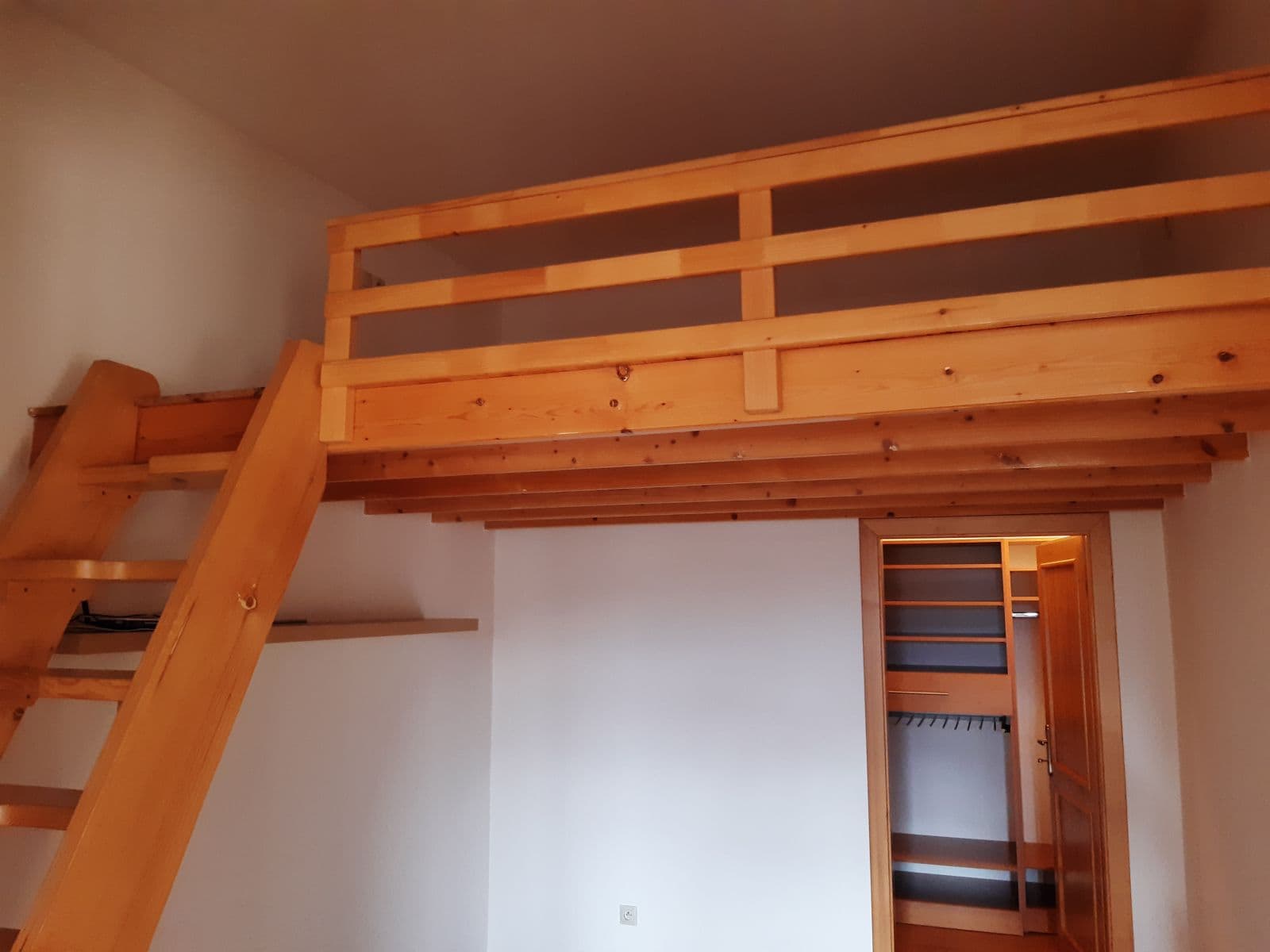 Pronájem bytu 2+kk 67 m², Masarykovo náměstí, Stříbro, Plzeňský kraj Pronájem bytu 2+kk 67 m², Masarykovo náměstí, Stříbro, Plzeňský kraj