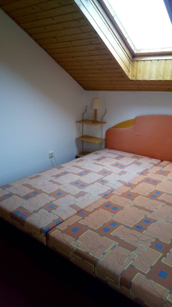 Pronájem bytu 3+kk 75 m², Rakovnická, Praha, Praha Pronájem bytu 3+kk 75 m², Rakovnická, Praha, Praha