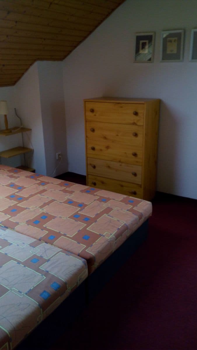 Pronájem bytu 3+kk 75 m², Rakovnická, Praha, Praha Pronájem bytu 3+kk 75 m², Rakovnická, Praha, Praha