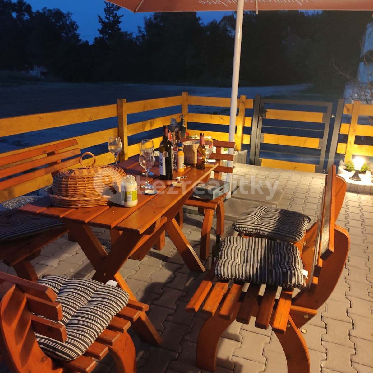 Pronájem chaty, chalupy, Horažďovice, Plzeňský kraj Pronájem chaty, chalupy, Horažďovice, Plzeňský kraj