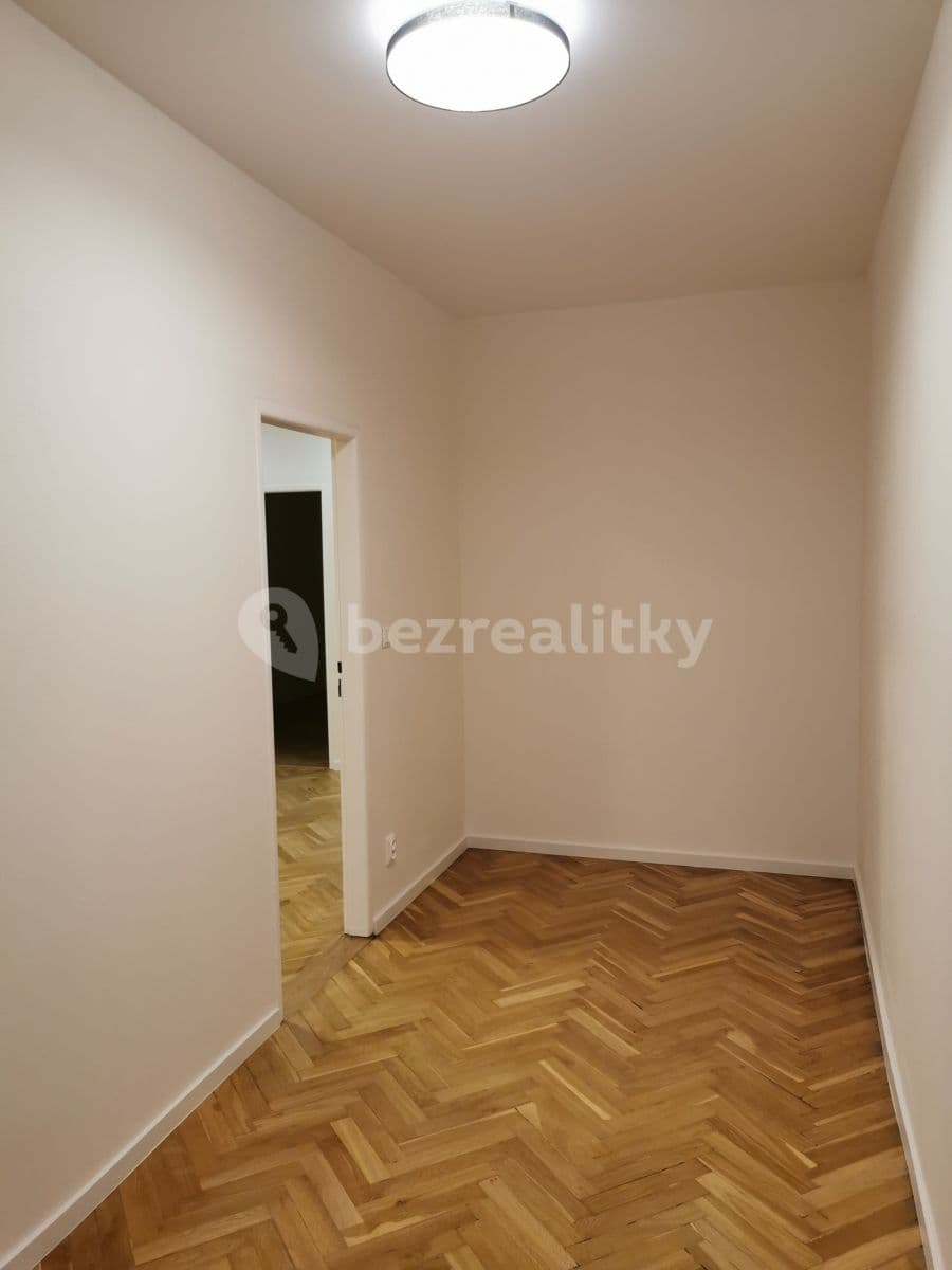 Pronájem bytu 3+1 64 m², Brigádníků, Praha, Praha Pronájem bytu 3+1 64 m², Brigádníků, Praha, Praha
