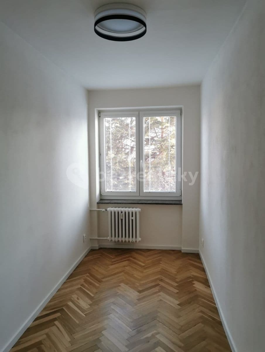 Pronájem bytu 3+1 64 m², Brigádníků, Praha, Praha Pronájem bytu 3+1 64 m², Brigádníků, Praha, Praha