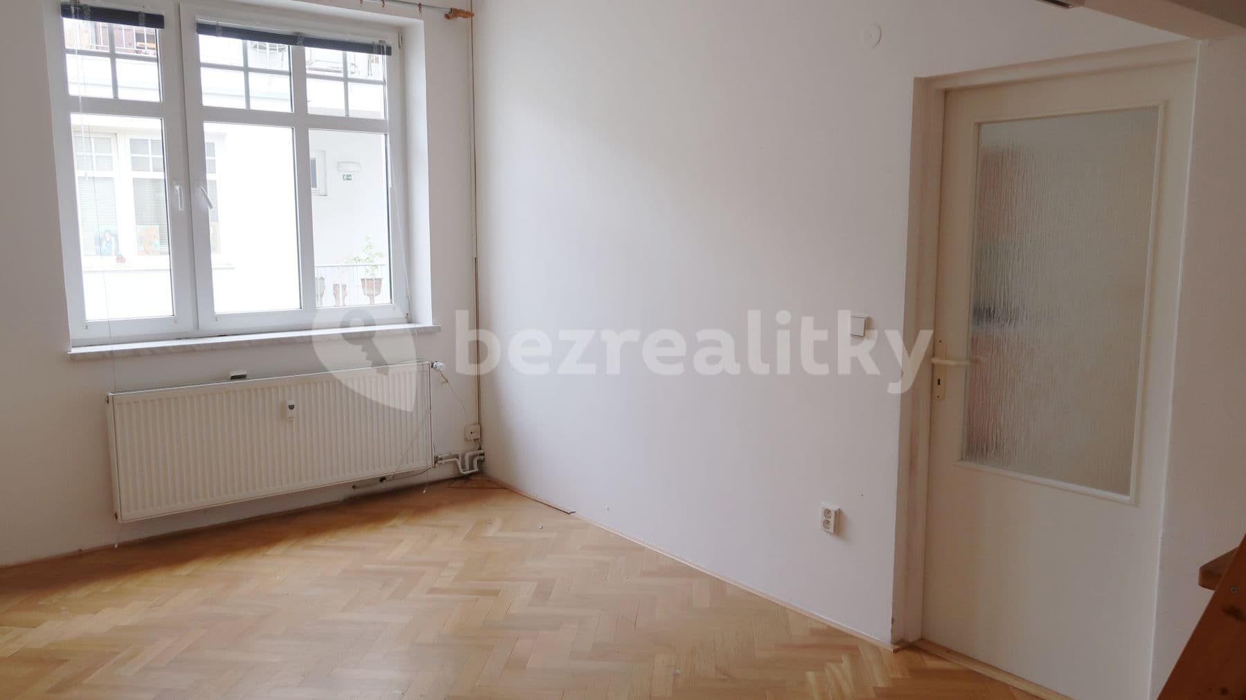 Pronájem bytu 1+1 34 m², Jeronýmova, Brno, Jihomoravský kraj Pronájem bytu 1+1 34 m², Jeronýmova, Brno, Jihomoravský kraj