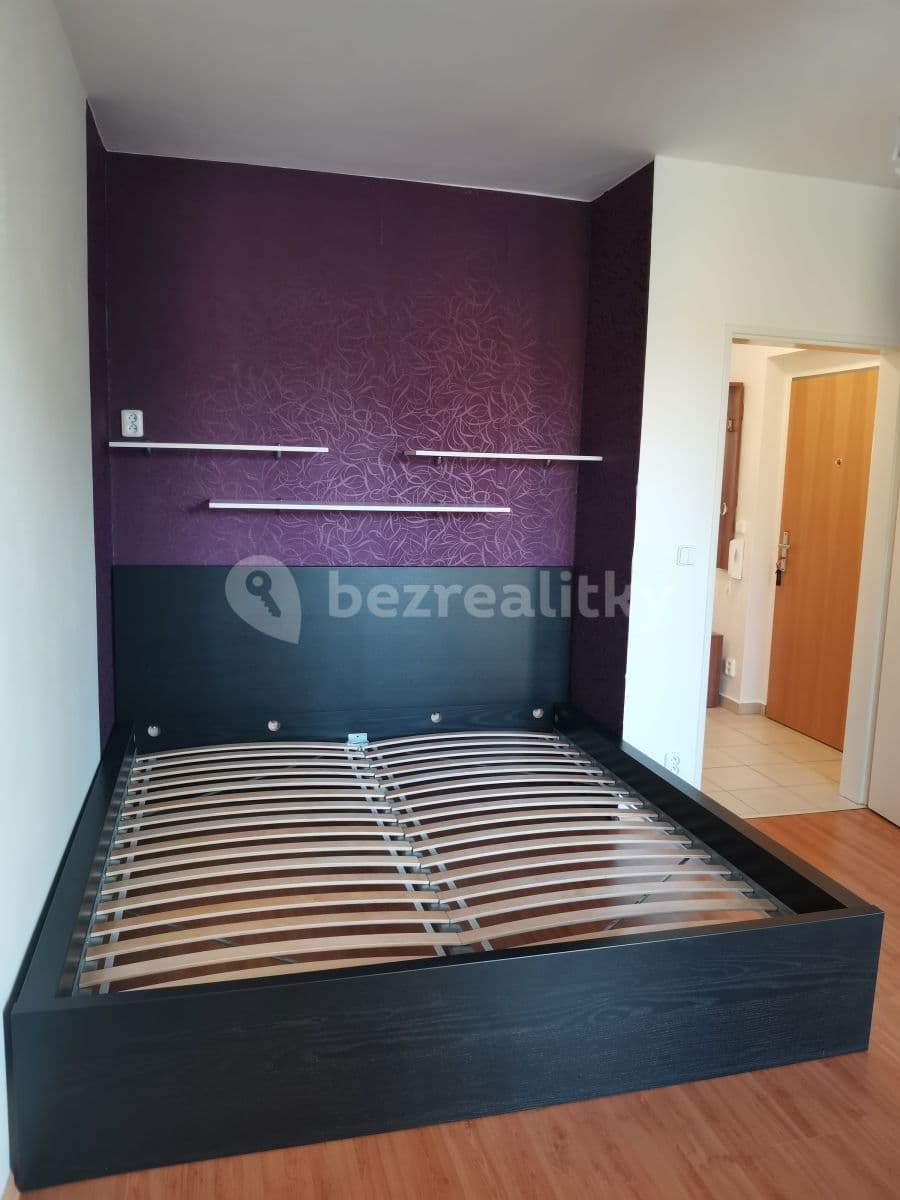 Pronájem bytu 2+kk 63 m², Za Mlýnem, Hostivice, Středočeský kraj Pronájem bytu 2+kk 63 m², Za Mlýnem, Hostivice, Středočeský kraj