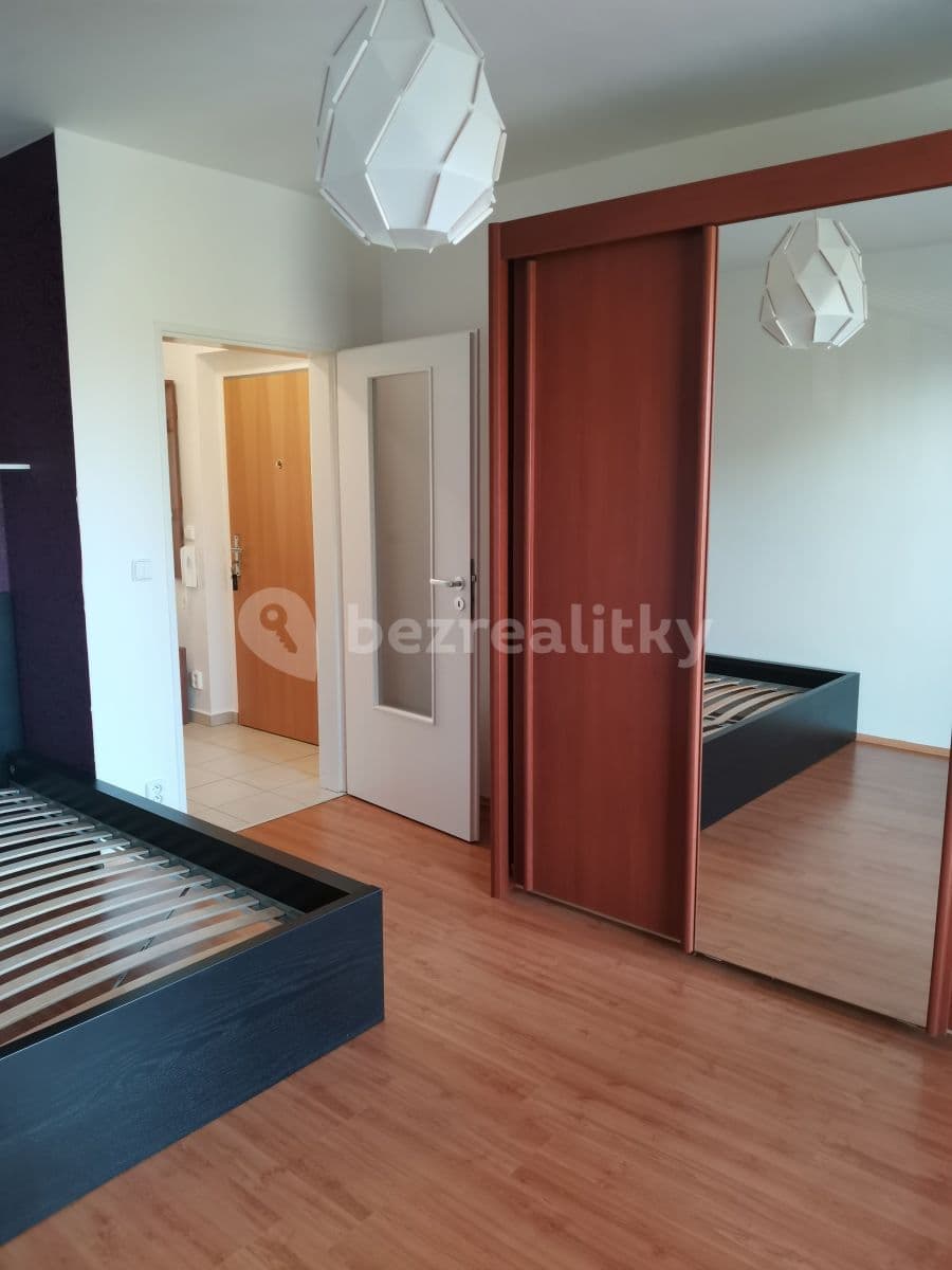 Pronájem bytu 2+kk 63 m², Za Mlýnem, Hostivice, Středočeský kraj Pronájem bytu 2+kk 63 m², Za Mlýnem, Hostivice, Středočeský kraj