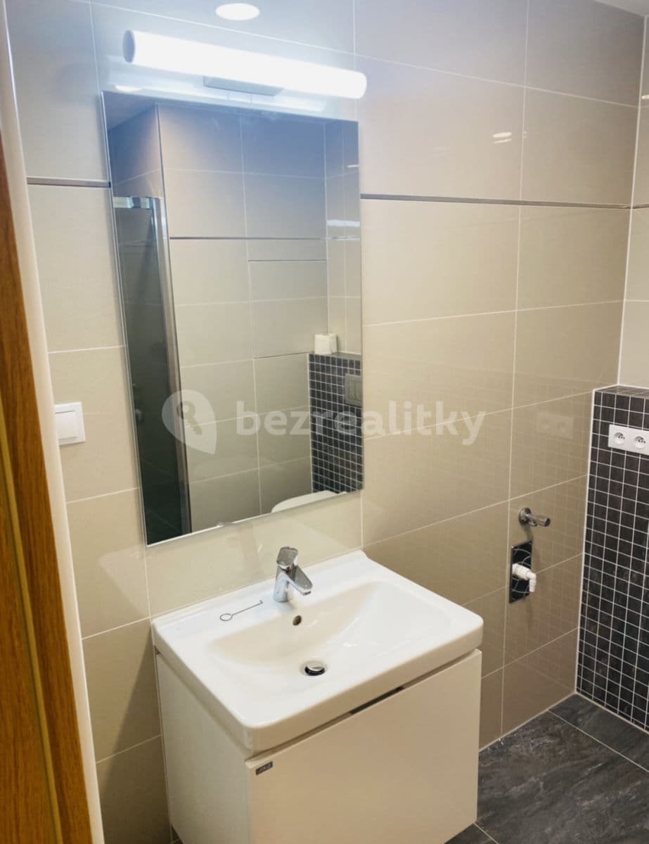 Pronájem bytu 2+kk 52 m², Pražský okruh, Praha, Praha Pronájem bytu 2+kk 52 m², Pražský okruh, Praha, Praha