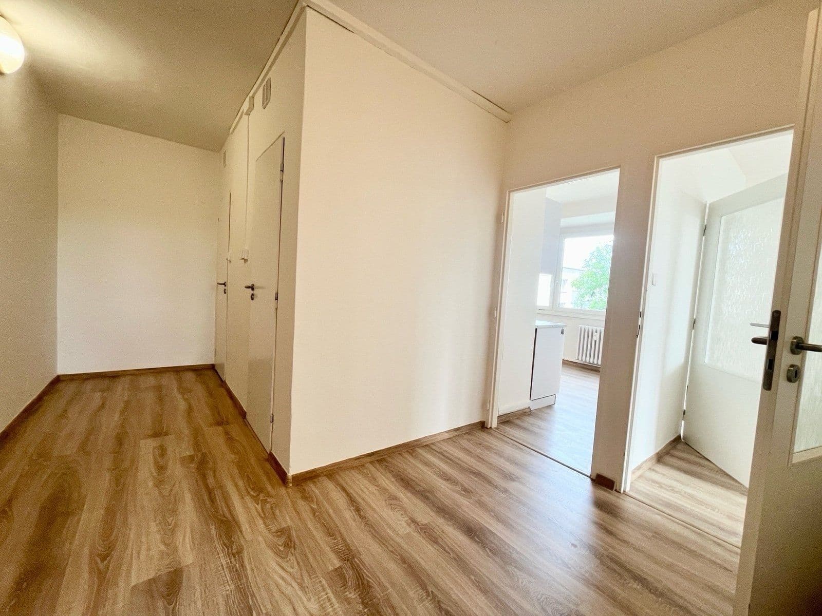 Pronájem bytu 3+1 76 m², Československé armády, Frýdek-Místek, Moravskoslezský kraj Pronájem bytu 3+1 76 m², Československé armády, Frýdek-Místek, Moravskoslezský kraj