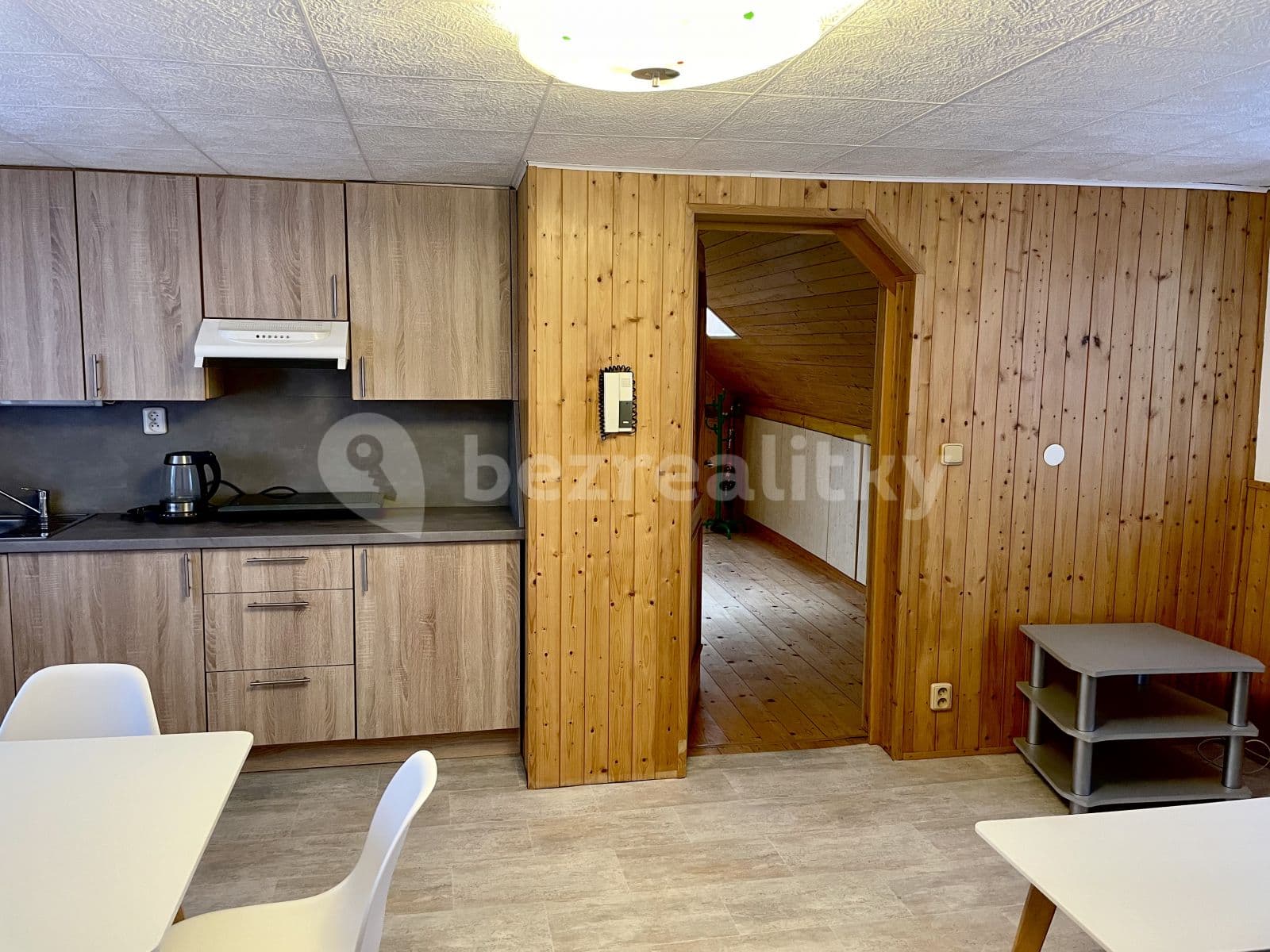 Pronájem bytu 2+kk 49 m², Hlavní, Sulice, Středočeský kraj Pronájem bytu 2+kk 49 m², Hlavní, Sulice, Středočeský kraj