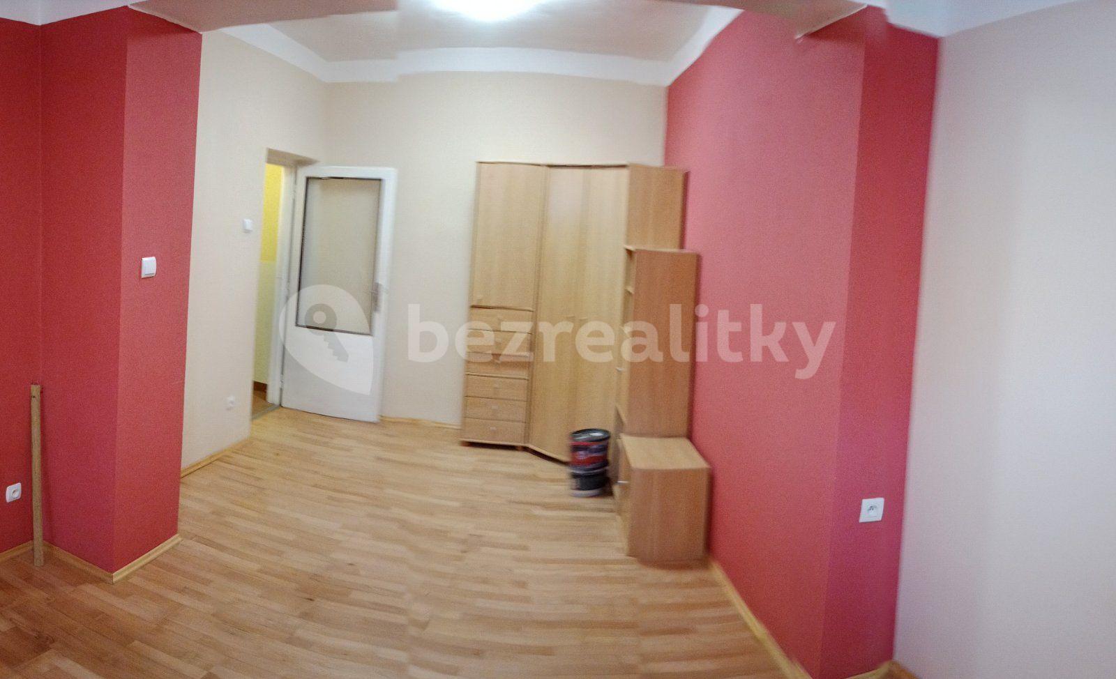 Pronájem bytu 3+1 80 m², Švermova, Nejdek, Karlovarský kraj