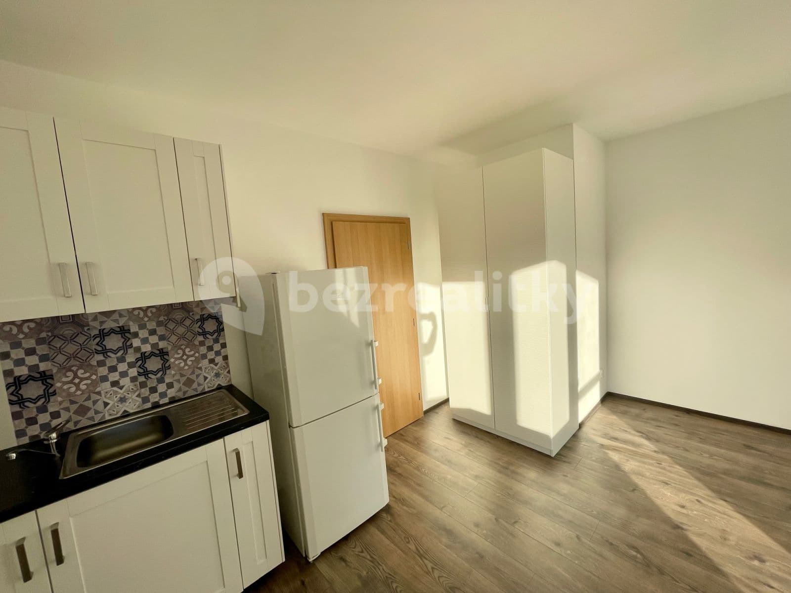 Pronájem bytu 1+kk 36 m², Theinova, Praha, Praha Pronájem bytu 1+kk 36 m², Theinova, Praha, Praha