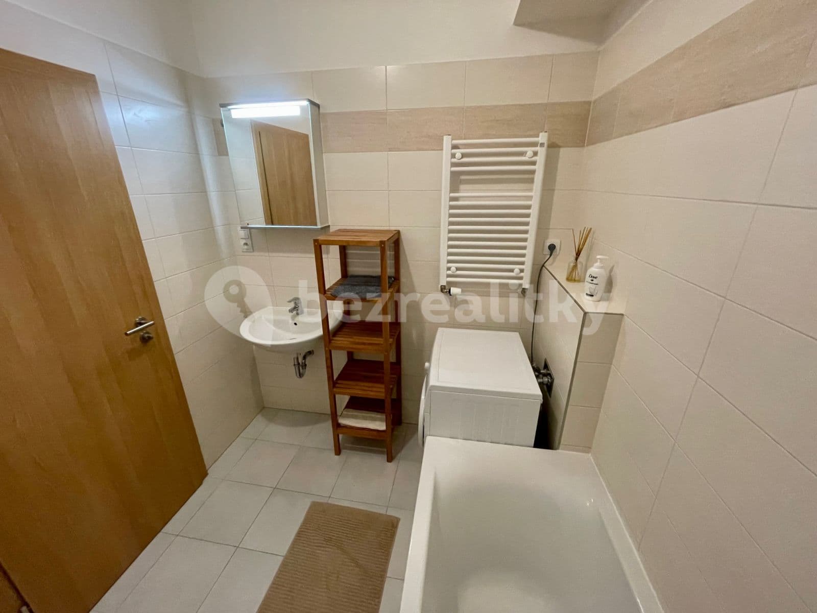 Pronájem bytu 1+kk 36 m², Theinova, Praha, Praha Pronájem bytu 1+kk 36 m², Theinova, Praha, Praha