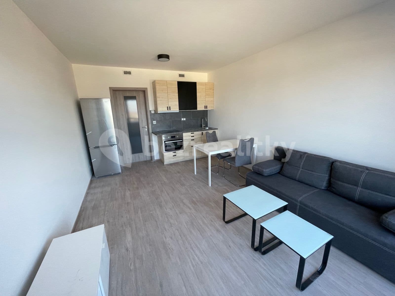 Pronájem bytu 1+kk 32 m², Do Zahrádek I, Praha, Praha Pronájem bytu 1+kk 32 m², Do Zahrádek I, Praha, Praha