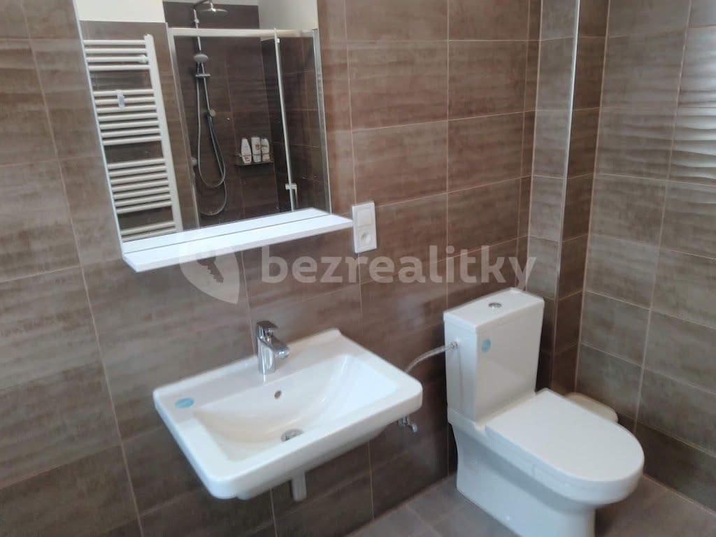 Pronájem bytu 3+kk 71 m², Družstevní, Přítluky, Jihomoravský kraj Pronájem bytu 3+kk 71 m², Družstevní, Přítluky, Jihomoravský kraj