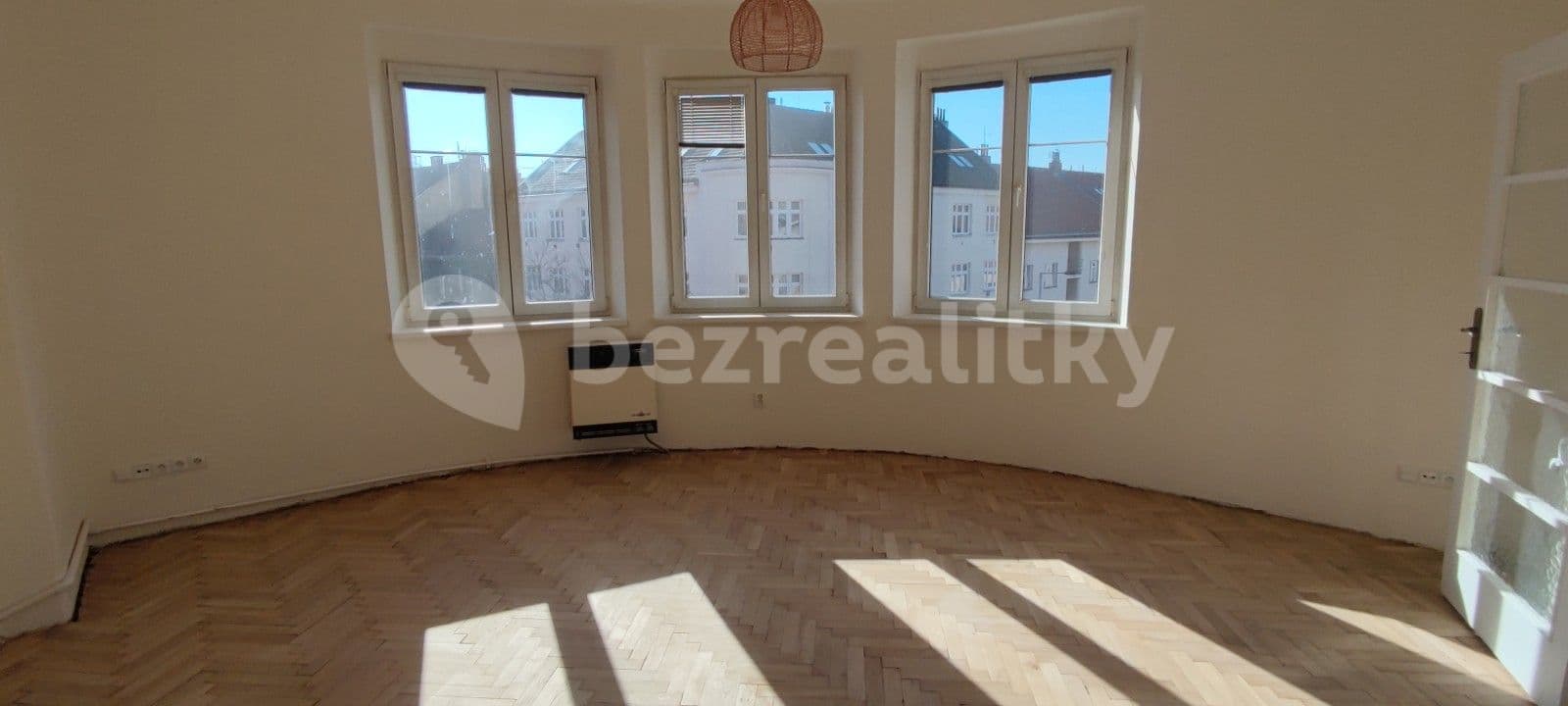 Pronájem bytu 2+kk 51 m², Kralická, Praha, Praha Pronájem bytu 2+kk 51 m², Kralická, Praha, Praha