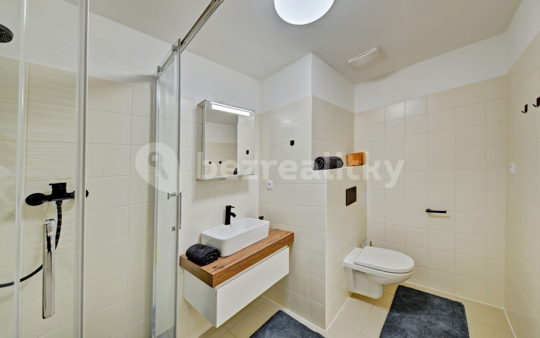 Pronájem bytu 1+kk 37 m², Na Slatince, Praha, Praha Pronájem bytu 1+kk 37 m², Na Slatince, Praha, Praha