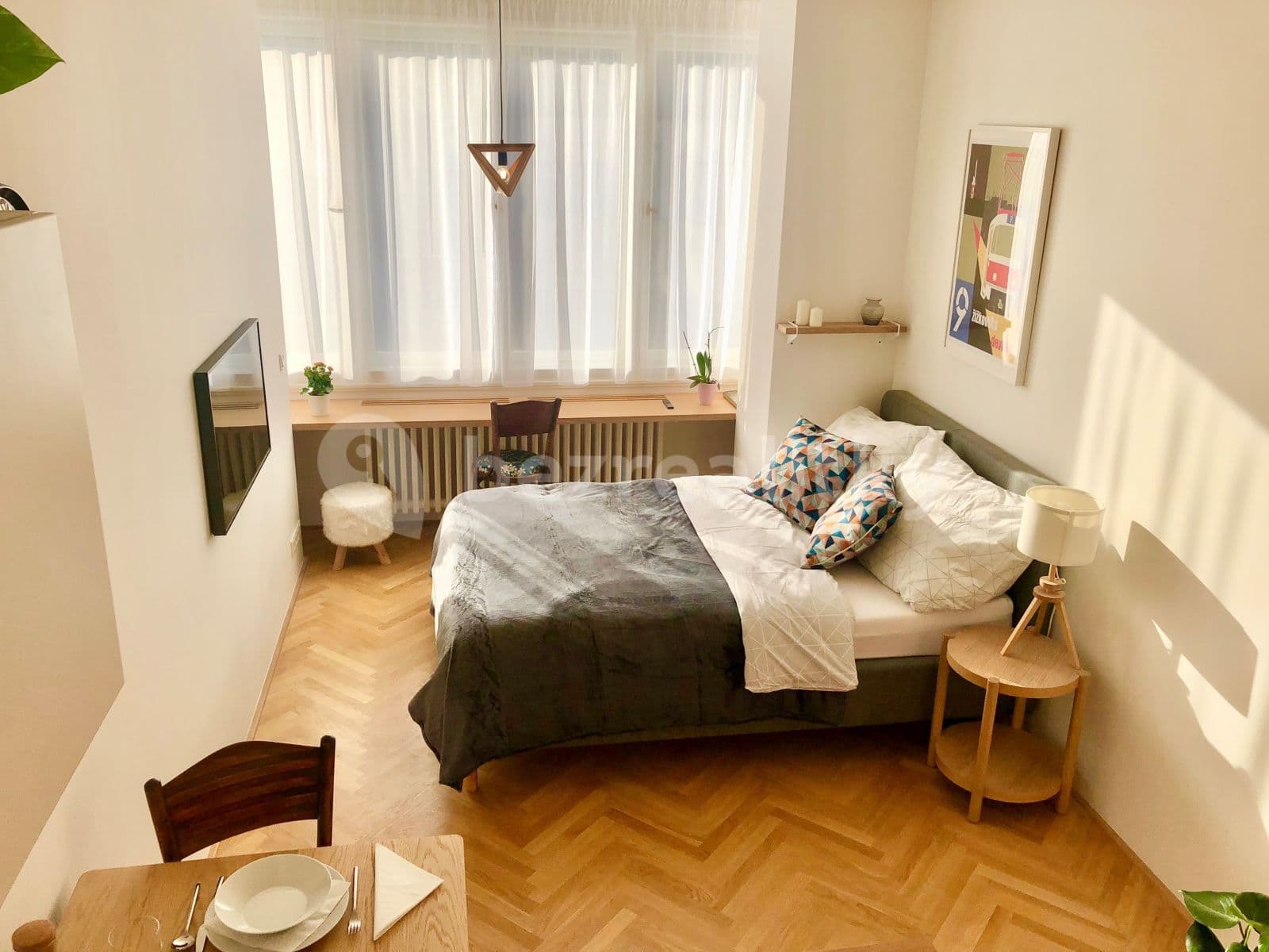 Pronájem bytu 1+kk 28 m², Lucemburská, Praha, Praha Pronájem bytu 1+kk 28 m², Lucemburská, Praha, Praha