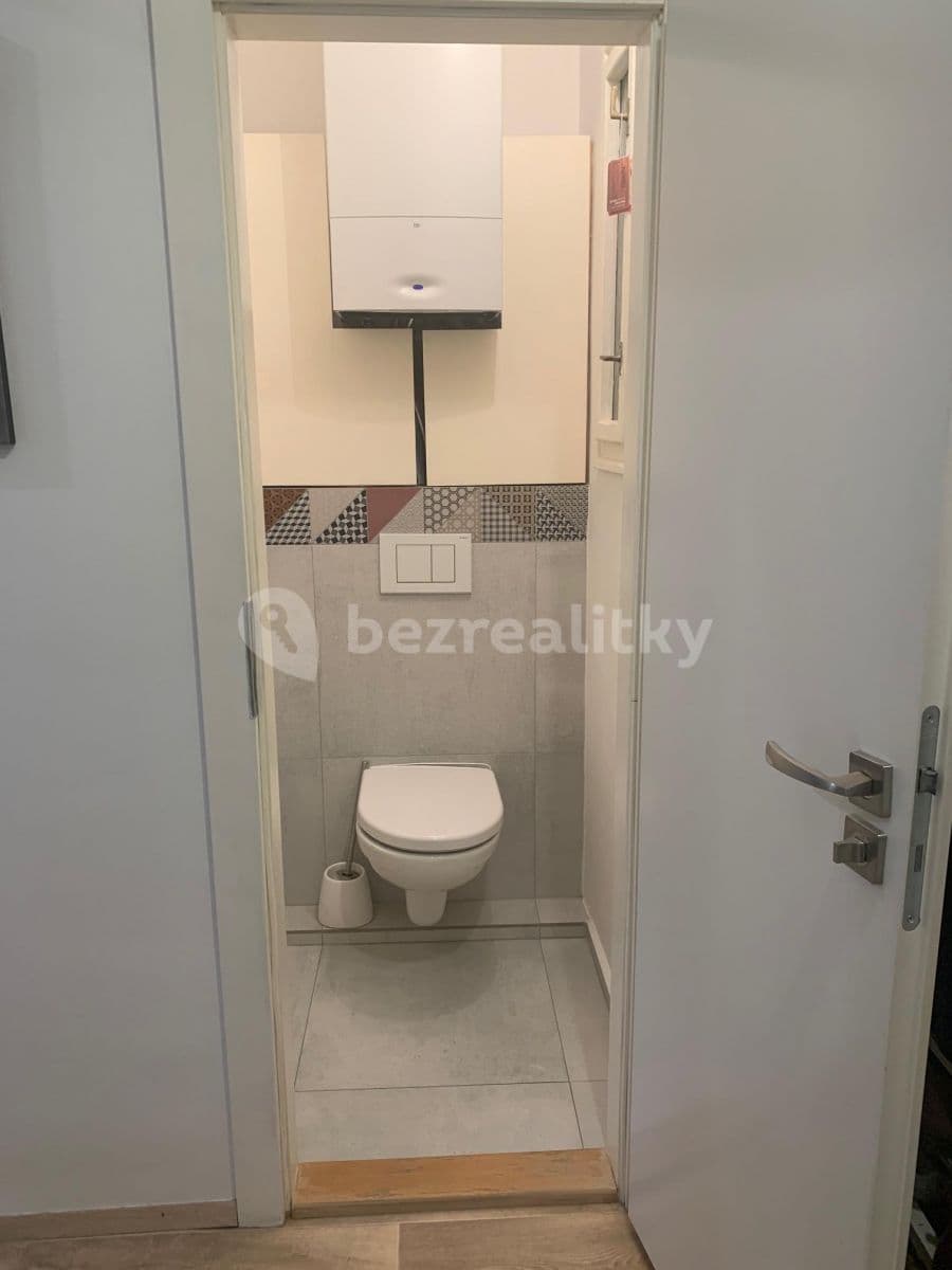 Pronájem bytu 2+kk 52 m², Kolbenova, Praha, Praha Pronájem bytu 2+kk 52 m², Kolbenova, Praha, Praha