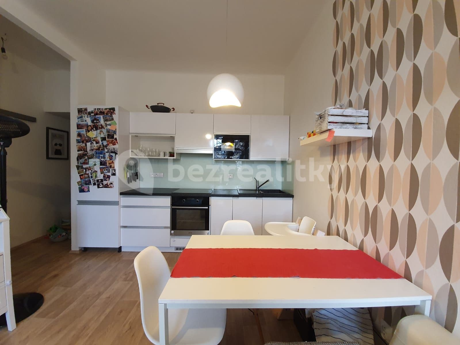 Pronájem bytu 2+kk 52 m², Kolbenova, Praha, Praha Pronájem bytu 2+kk 52 m², Kolbenova, Praha, Praha