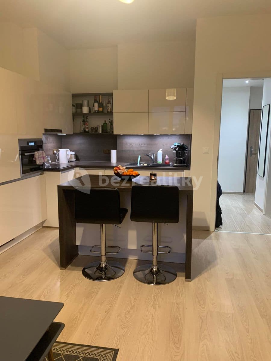 Pronájem bytu 2+kk 55 m², V Závětří, Praha, Praha Pronájem bytu 2+kk 55 m², V Závětří, Praha, Praha