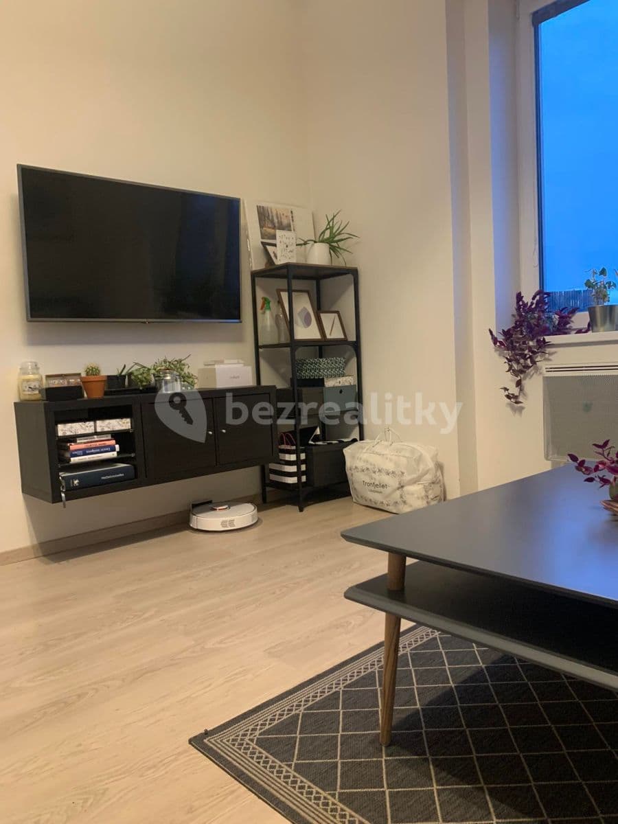 Pronájem bytu 2+kk 55 m², V Závětří, Praha, Praha Pronájem bytu 2+kk 55 m², V Závětří, Praha, Praha