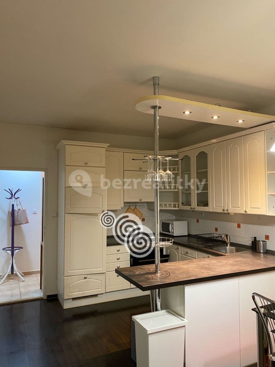 Pronájem bytu 2+1 64 m², Hubrova, Brno, Jihomoravský kraj Pronájem bytu 2+1 64 m², Hubrova, Brno, Jihomoravský kraj