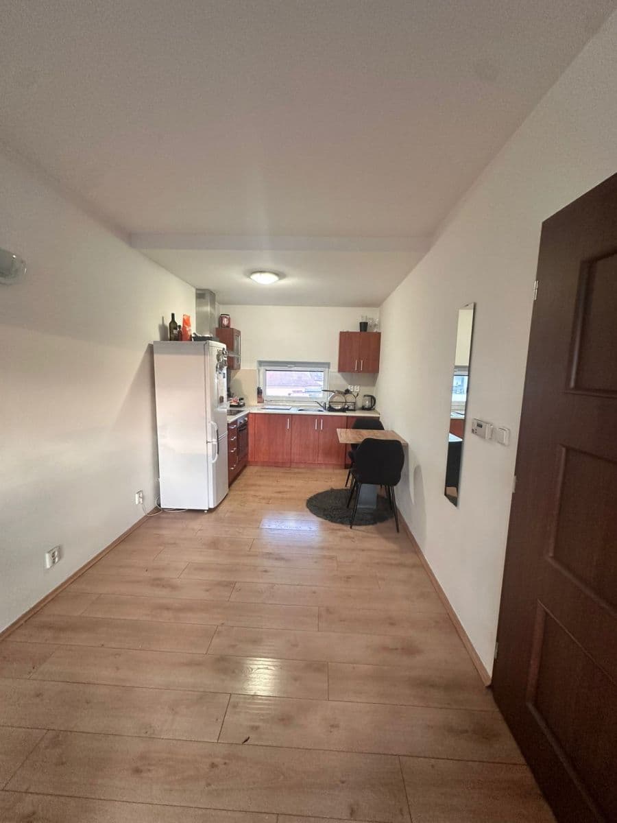 Pronájem bytu 2+kk 46 m², Za Nadýmačem, Praha, Praha Pronájem bytu 2+kk 46 m², Za Nadýmačem, Praha, Praha