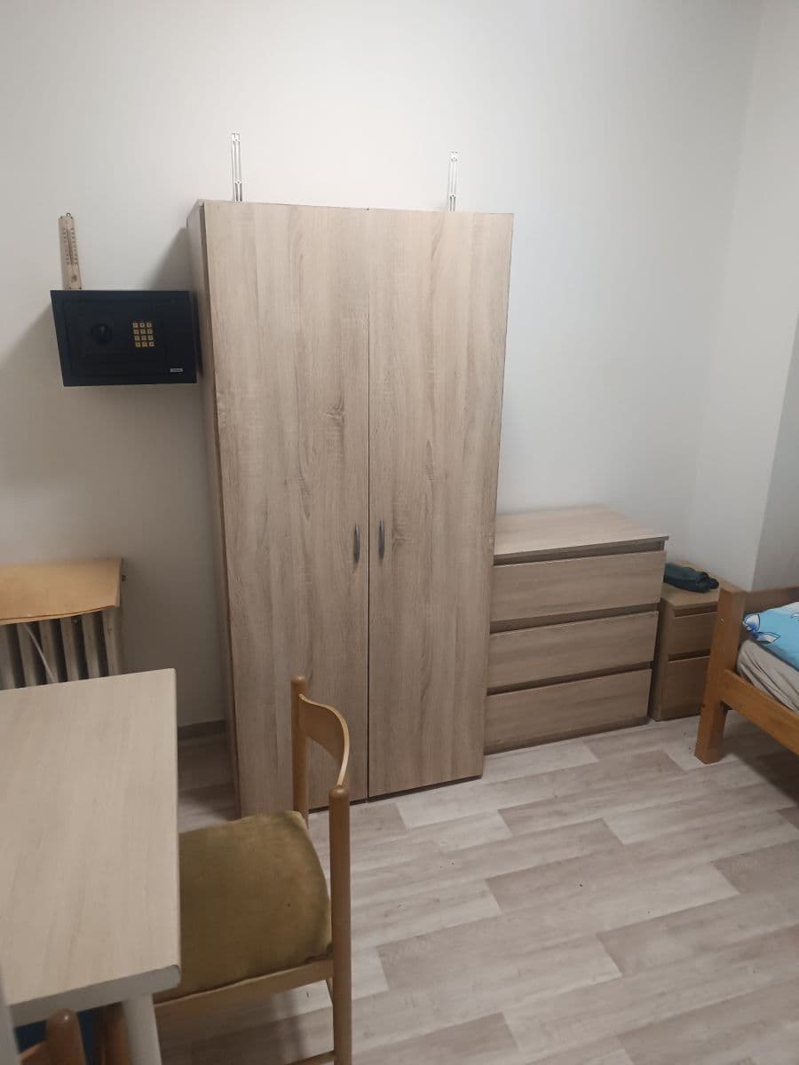 Pronájem domu 16 m², pozemek 200 m², Kloboukova, Praha, Praha Pronájem domu 16 m², pozemek 200 m², Kloboukova, Praha, Praha