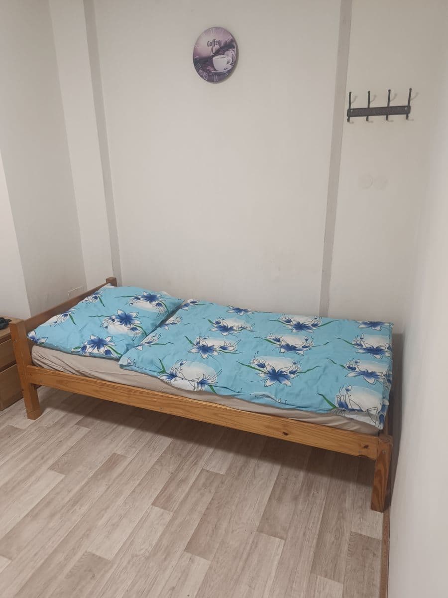 Pronájem domu 16 m², pozemek 200 m², Kloboukova, Praha, Praha Pronájem domu 16 m², pozemek 200 m², Kloboukova, Praha, Praha