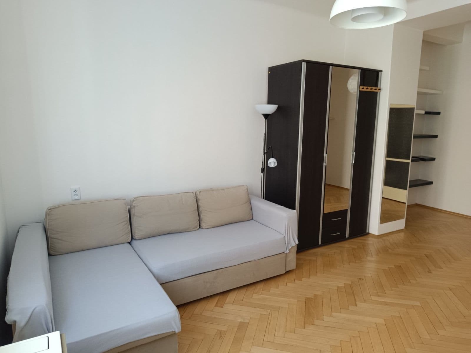Pronájem bytu 2+kk 45 m², Za Pohořelcem, Praha, Praha Pronájem bytu 2+kk 45 m², Za Pohořelcem, Praha, Praha