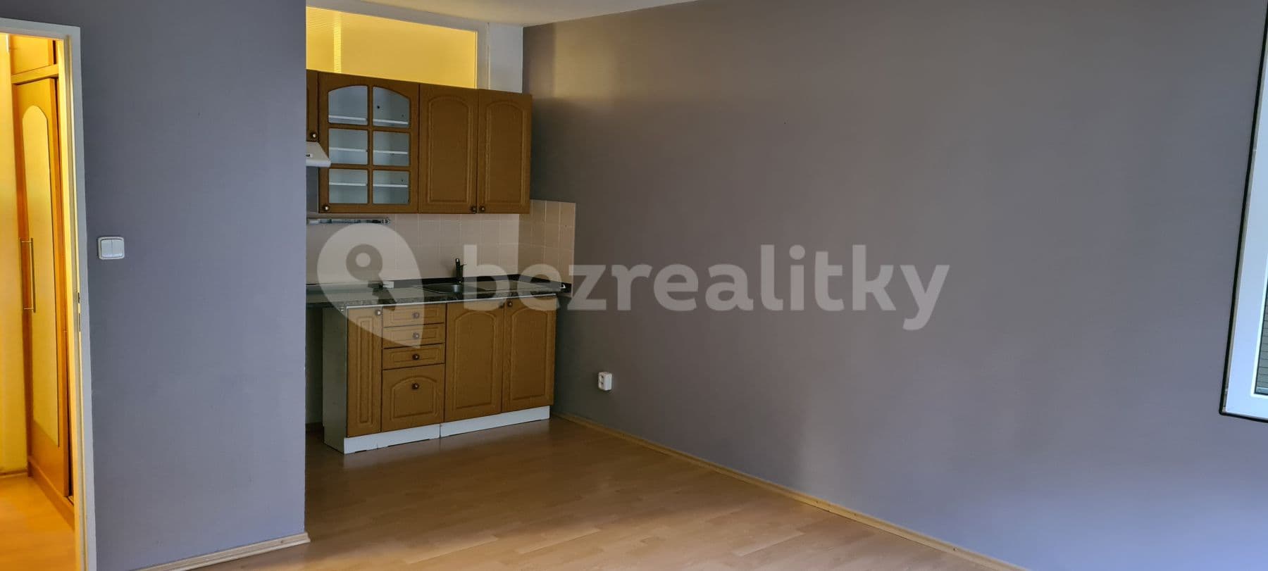 Pronájem bytu 1+kk 30 m², Ohradní, Praha, Praha Pronájem bytu 1+kk 30 m², Ohradní, Praha, Praha