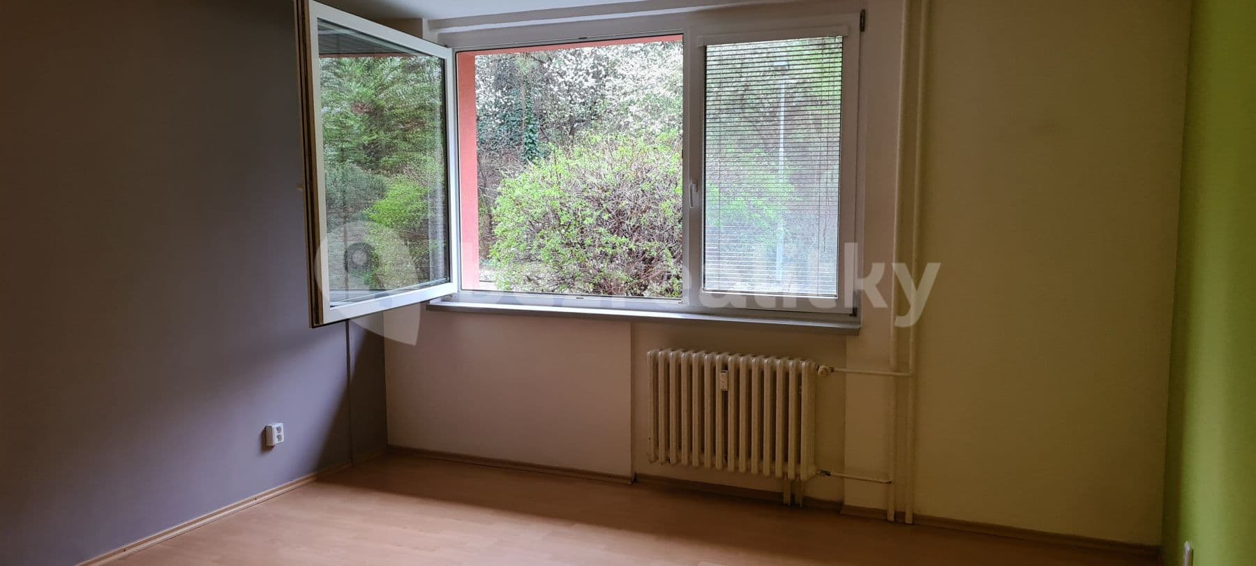 Pronájem bytu 1+kk 30 m², Ohradní, Praha, Praha Pronájem bytu 1+kk 30 m², Ohradní, Praha, Praha