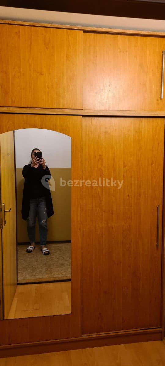Pronájem bytu 1+kk 30 m², Ohradní, Praha, Praha Pronájem bytu 1+kk 30 m², Ohradní, Praha, Praha