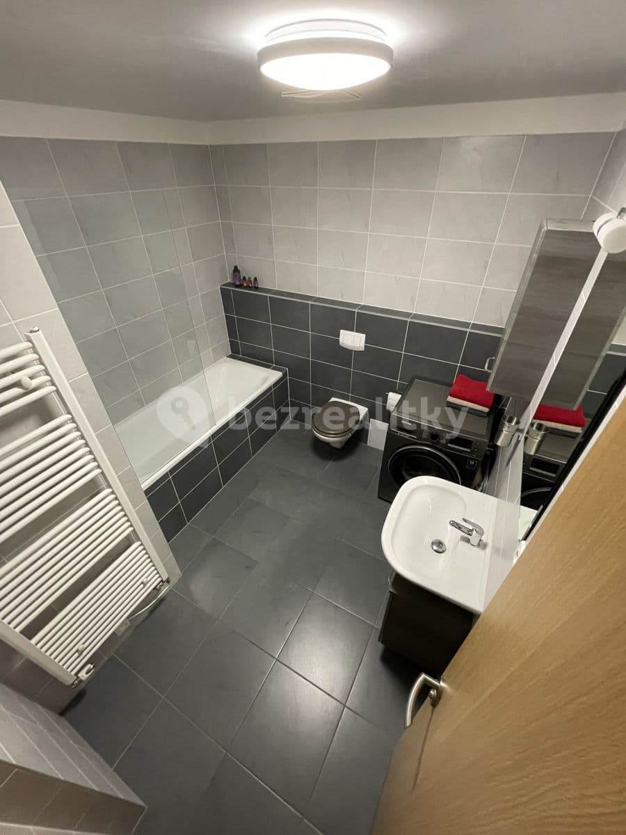 Pronájem bytu 2+kk 61 m², Kytínská, Praha, Praha Pronájem bytu 2+kk 61 m², Kytínská, Praha, Praha