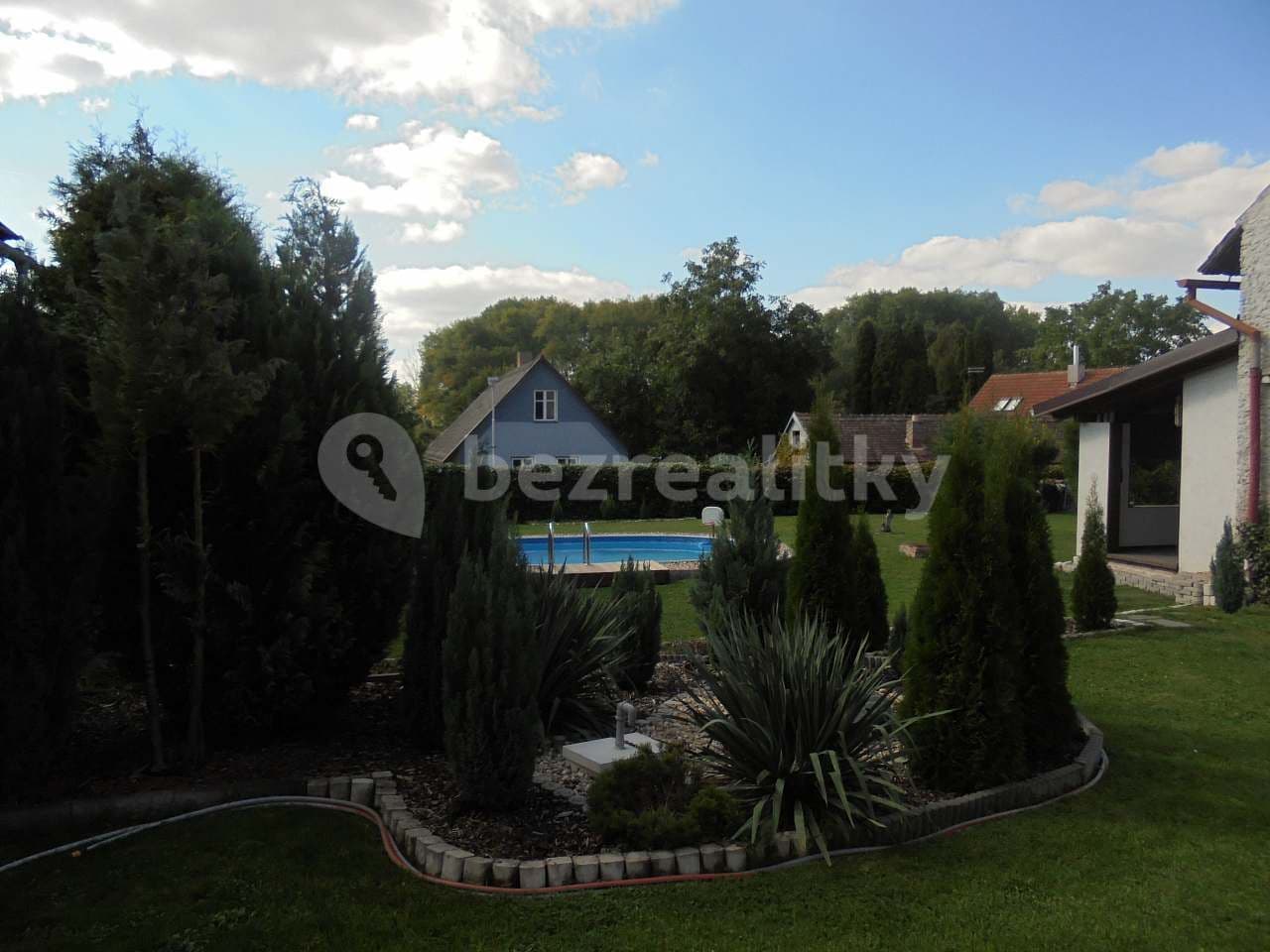 Pronájem chaty, chalupy, Starkoč, Středočeský kraj Pronájem chaty, chalupy, Starkoč, Středočeský kraj