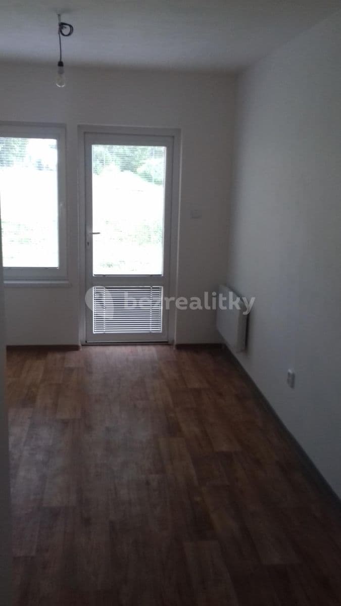 Pronájem bytu Garsoniéra 18 m², Neuměřice, Středočeský kraj Pronájem bytu Garsoniéra 18 m², Neuměřice, Středočeský kraj