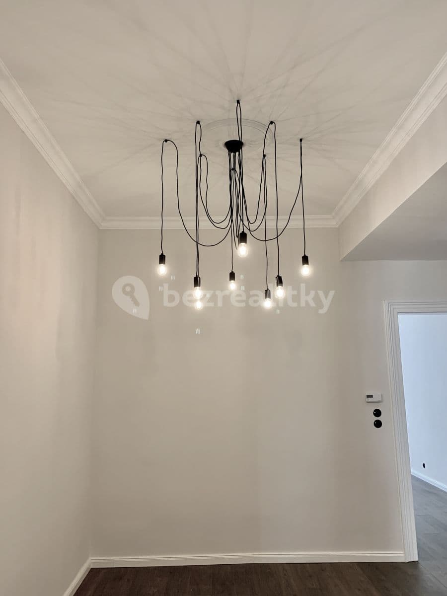 Pronájem bytu 2+kk 66 m², Štefánikova, Praha, Praha Pronájem bytu 2+kk 66 m², Štefánikova, Praha, Praha