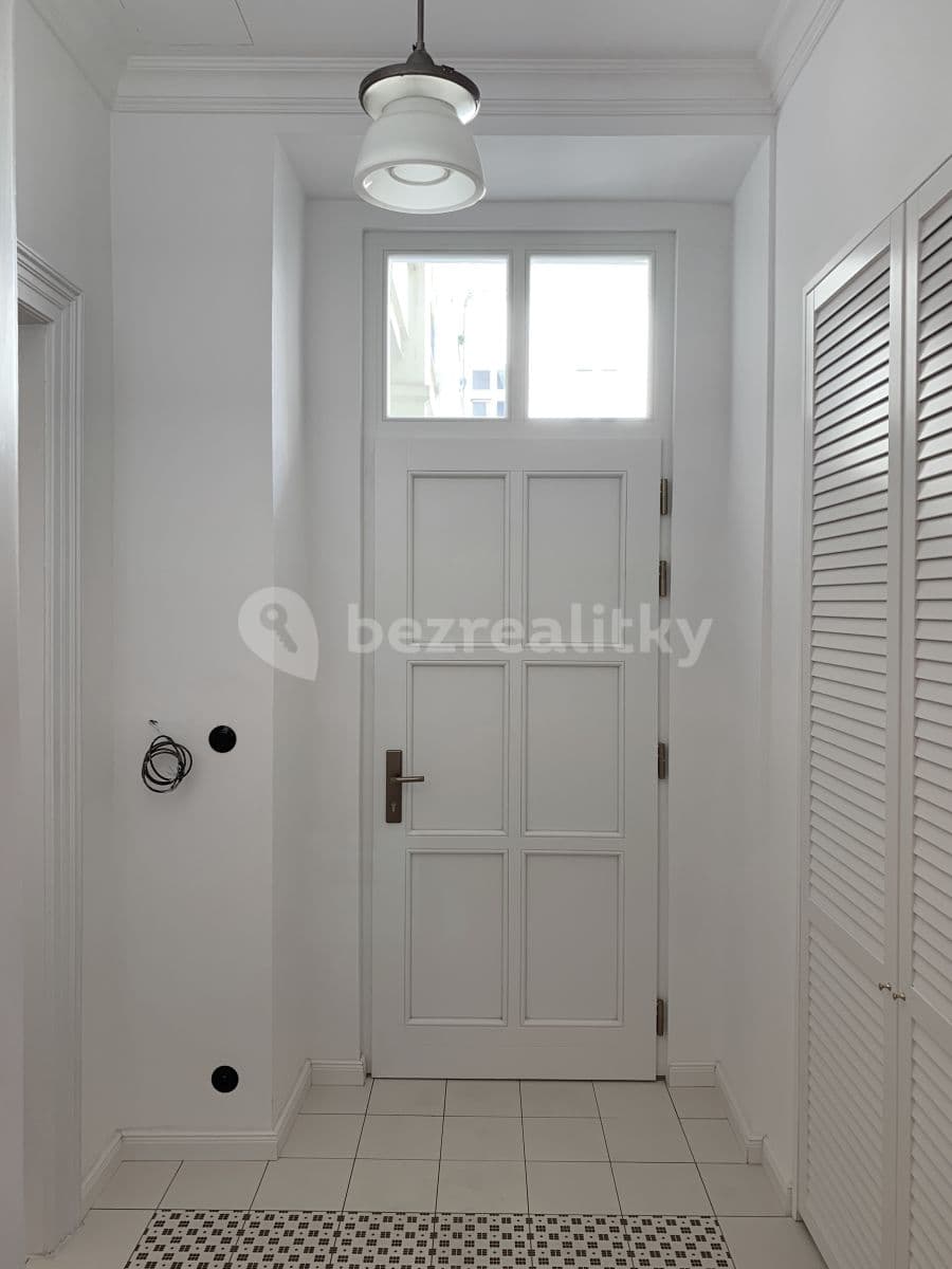 Pronájem bytu 2+kk 66 m², Štefánikova, Praha, Praha Pronájem bytu 2+kk 66 m², Štefánikova, Praha, Praha