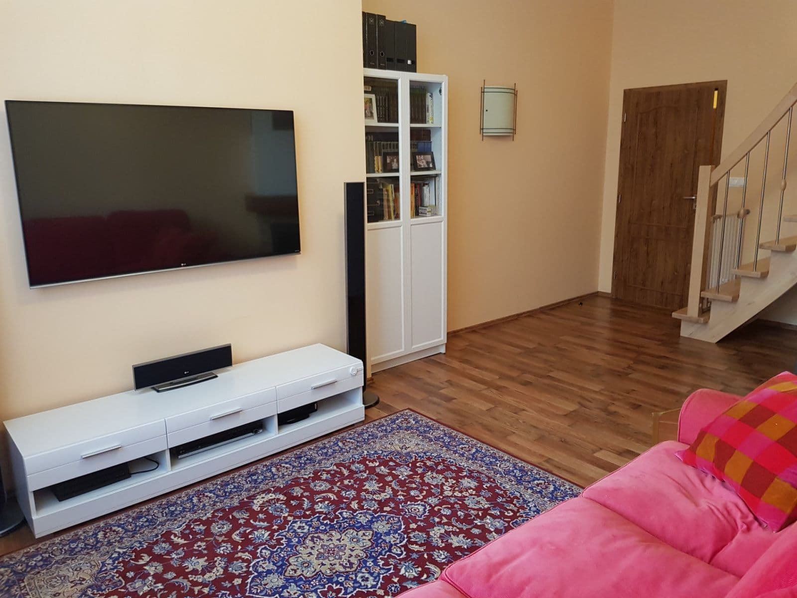 Prodej bytu 3+1 85 m², Moravská, Karlovy Vary, Karlovarský kraj Prodej bytu 3+1 85 m², Moravská, Karlovy Vary, Karlovarský kraj