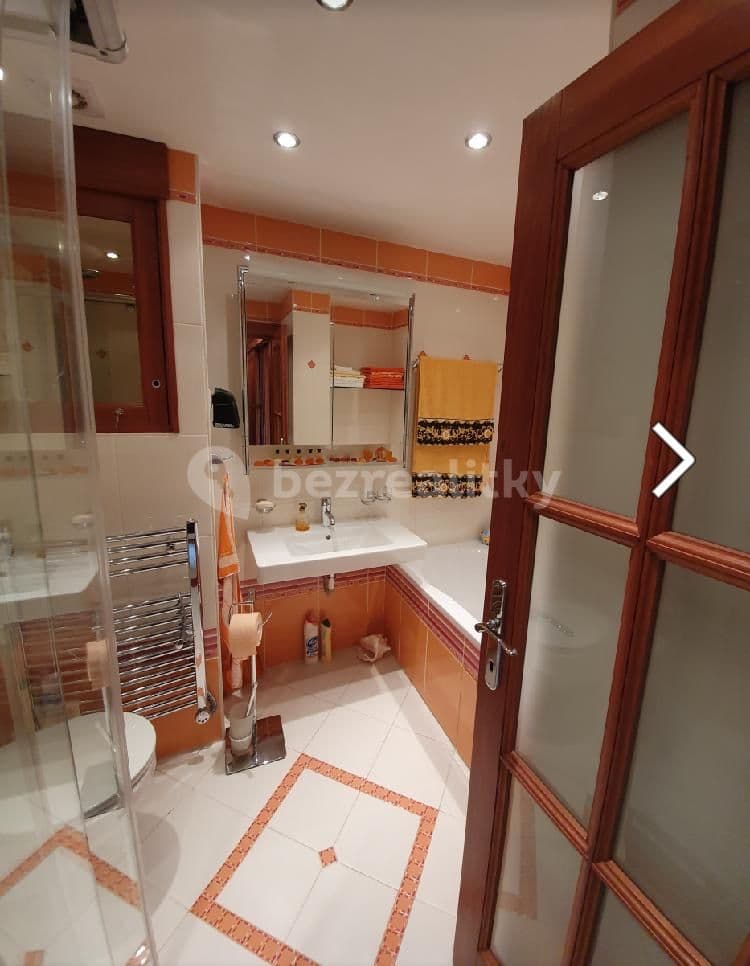 Pronájem bytu 2+kk 50 m², Výhledová, Praha, Praha Pronájem bytu 2+kk 50 m², Výhledová, Praha, Praha