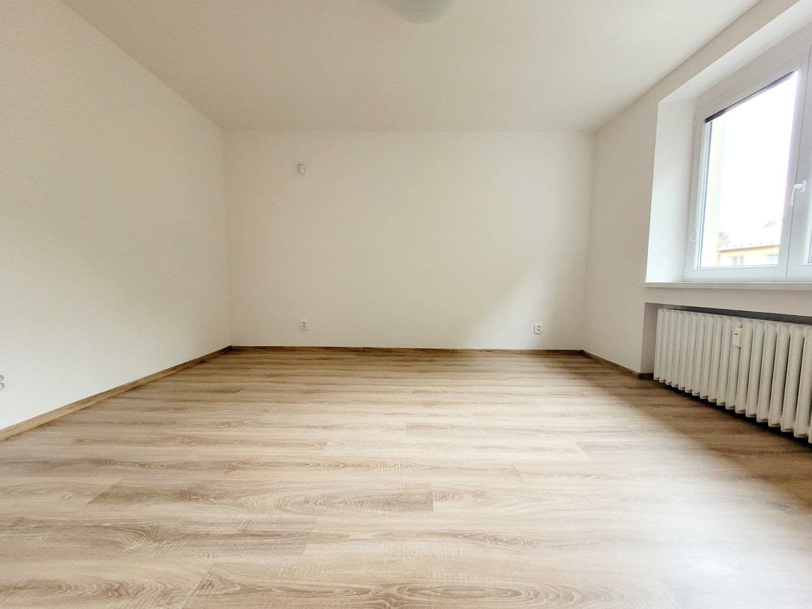 Pronájem bytu 1+kk 29 m², Klimšova, Havířov, Moravskoslezský kraj Pronájem bytu 1+kk 29 m², Klimšova, Havířov, Moravskoslezský kraj